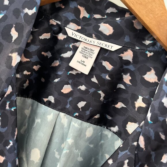 Victoria's Secret Woman's Multicolored Silky Animal Print Pajama Dress Sz lr - Picture 4 of 8